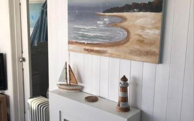 The Sun Trap @ Bridlington's Bed & Bowl Beach Breaks