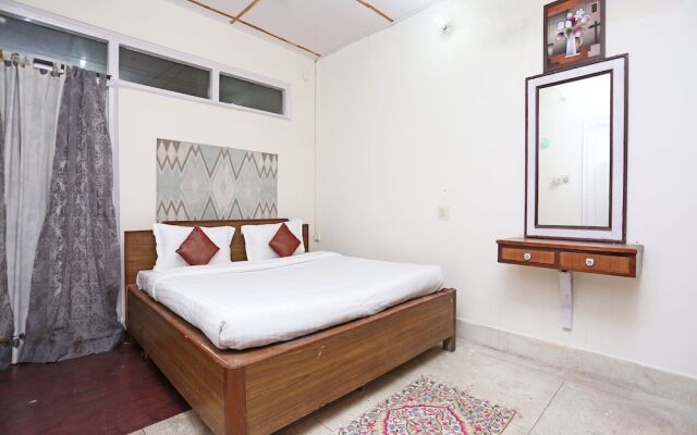 OYO 9730 Home 2 BHK Lake view Mall road