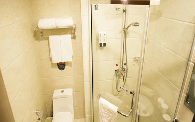 GreenTree Inn Zibo Zichuan District Flyover Business Hotel