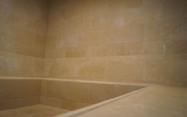 Nayri Life & Spa 1BR