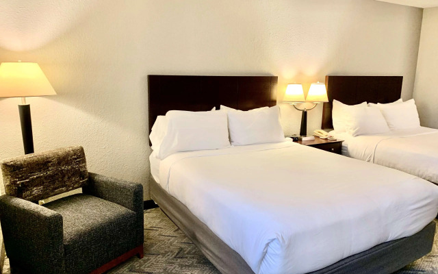 Best Western Oswego Hotel