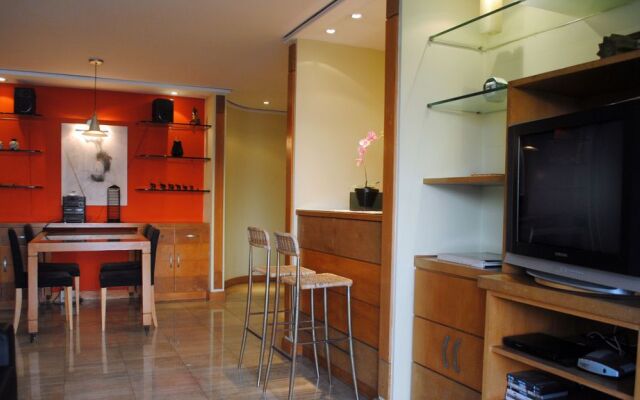 Amazing City & Sea View 2Bdr A1-004