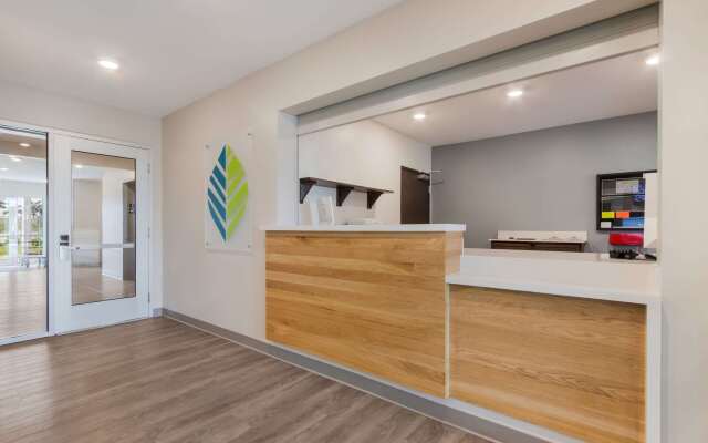 WoodSpring Suites Tamarac