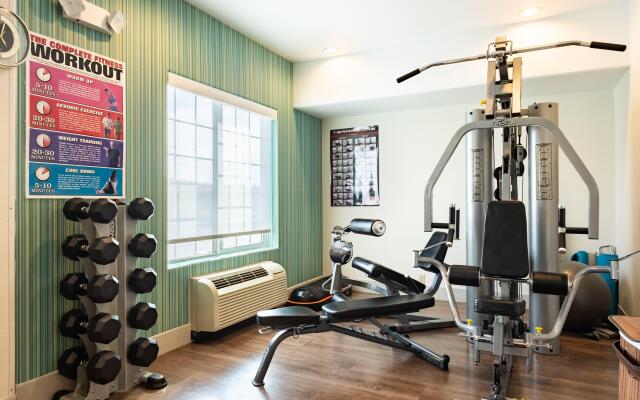 Holiday Inn Express Evanston by IHG