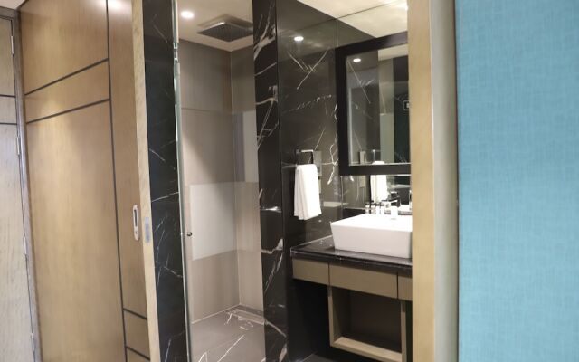 The Cruze Premium Boutique Hotel