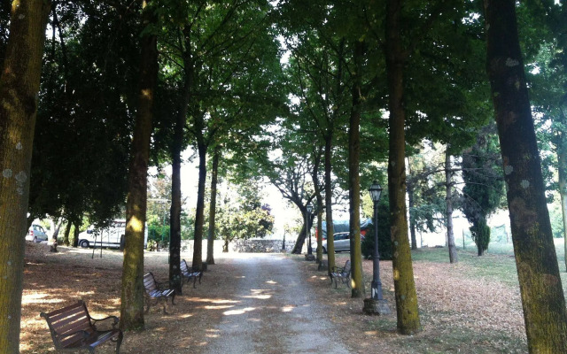 Relais Villa Gozzi B&B