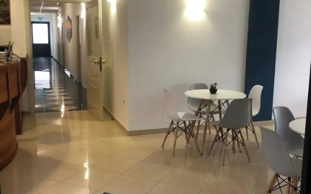 Hotel Domus
