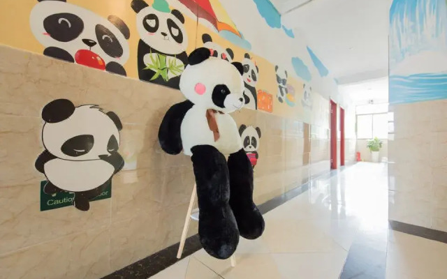 Bifeng Renjia Panda B&B