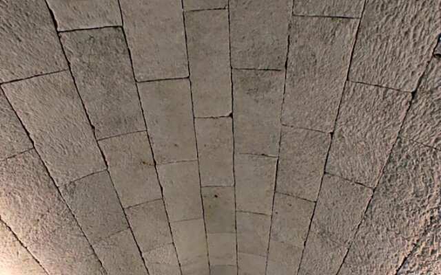 Amano Maison Carrée