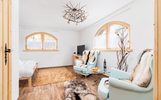 Zasypane House by Renters Prestige