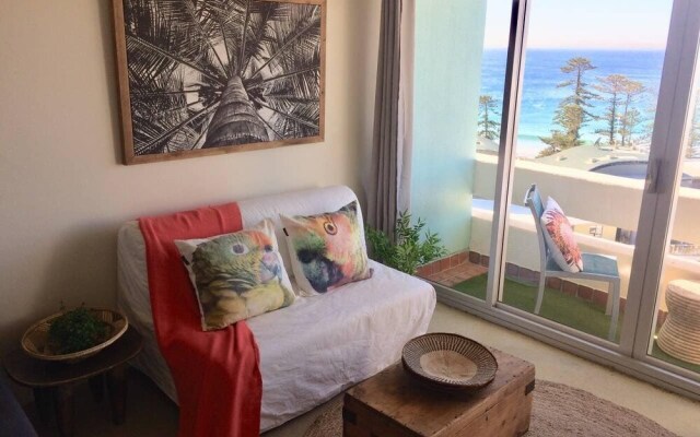 1 Bedroom Surfer’s View with Parking in Manly