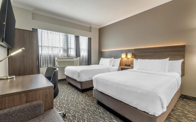 Best Western Plus Carlton Plaza Hotel