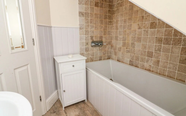 Mayflower, 9 Coronation Road