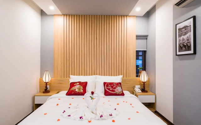 Hoi An Grace River Villa