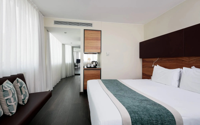 Hotel Eurostars Embassy