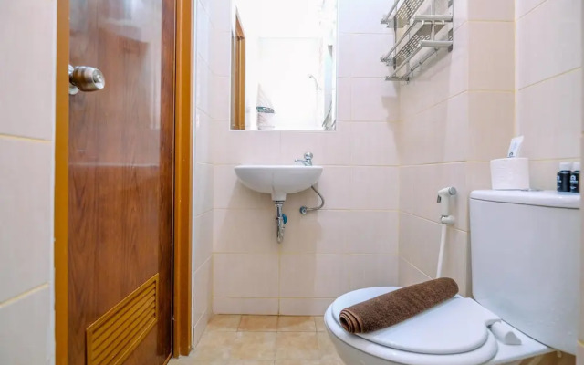 Best Homey and Minimalist Studio at Dave Apartment