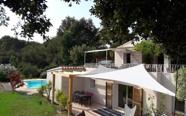 Le Repaire de la Cadiere a 5mn Des Plages !