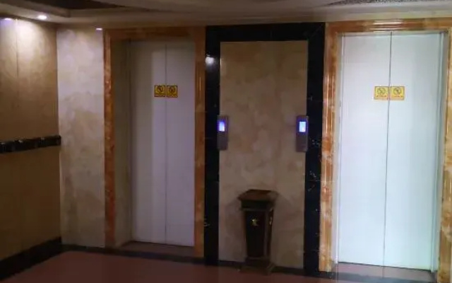 Feicui Gongting Hostel