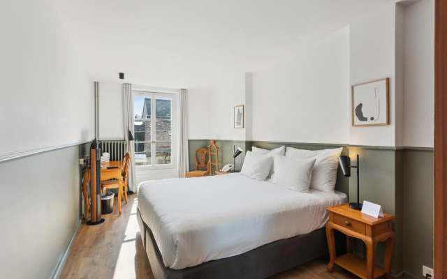 Hôtel de la Couronne – Guest Rooms – Morges