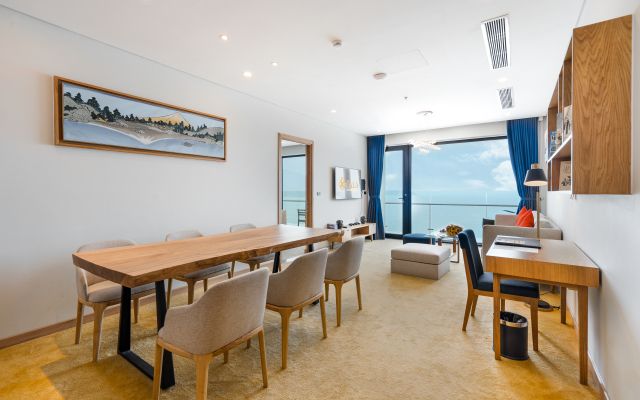 Sala Danang Beach Hotel
