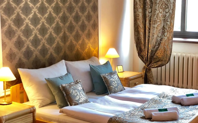 Hotel Baron