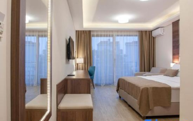 Hotel Twelve by Aycon