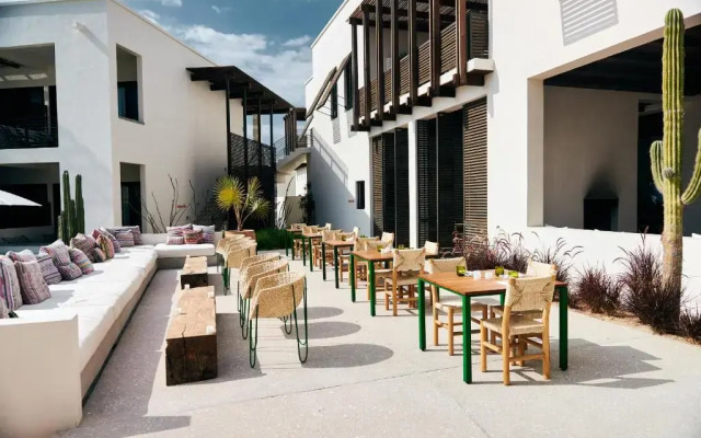 Hotel San Cristobal Adults 15+