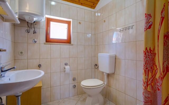 Ruka - Free Barbecue - A2