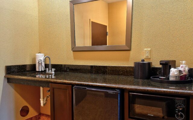 Hampton Inn & Suites Jacksonville - Beach Blvd/Mayo Clinic