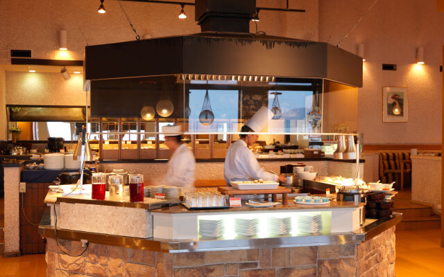 Lake Saroma Tsuruga Resort