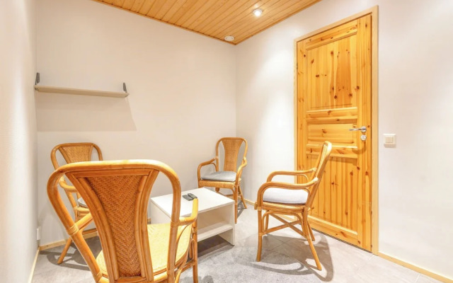 Spacious 3BR Apt. with Sauna