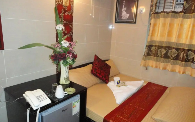 Paris Guest House - Hostel
