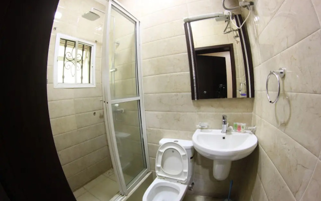 Celia's Suites