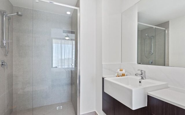 Property Vine - North Shore Kawana and Waterline