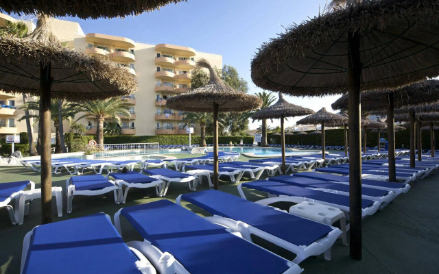 Alcudia Beach Apartments