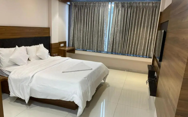 Hotel Chiranjeevi