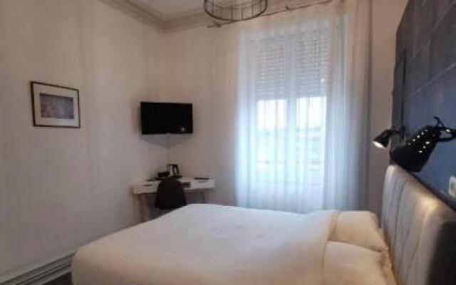 Hotel Les Portes D'Or