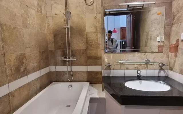 Ruby Serviced Apartment Lieu Giai