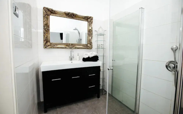 Luxury Suites