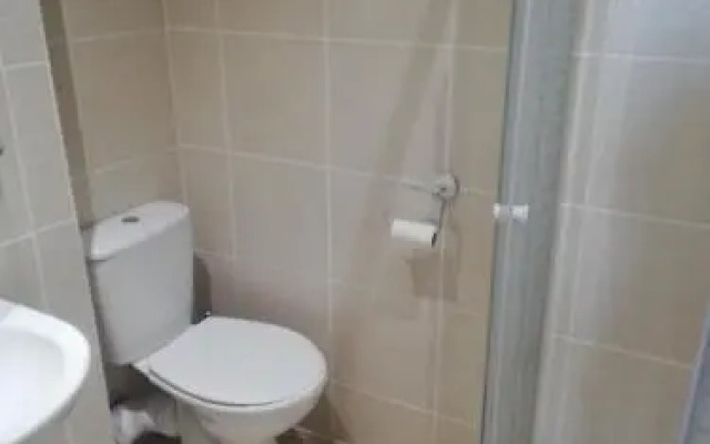 Camelot Seafront Hotel