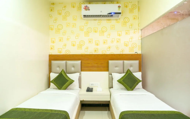 OYO 6832 Hotel 7 CEPL