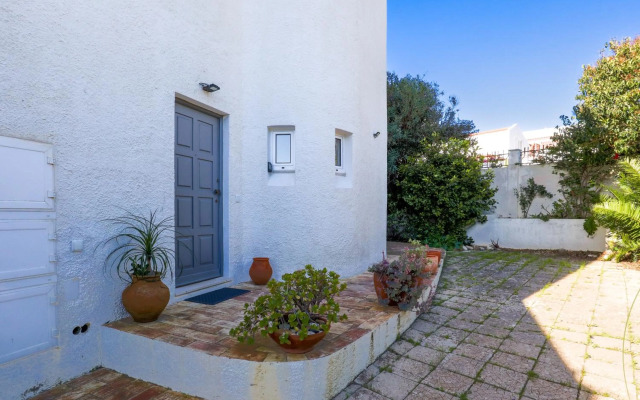 Casa Rujo - Waterside Village House