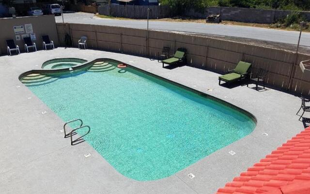 Executive Inn Laguna Vista