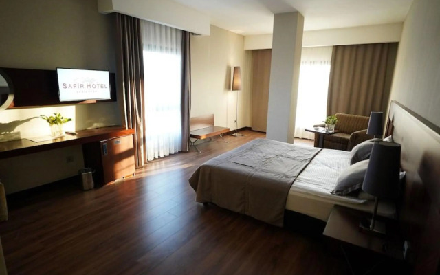 Safir Hotel