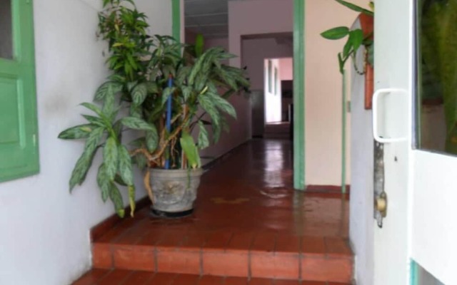 Hotel Dona Emilia