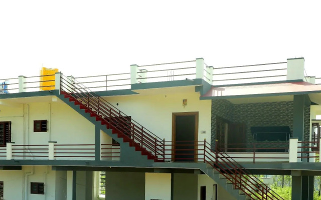 Leisure Vacations Nature's Cradle