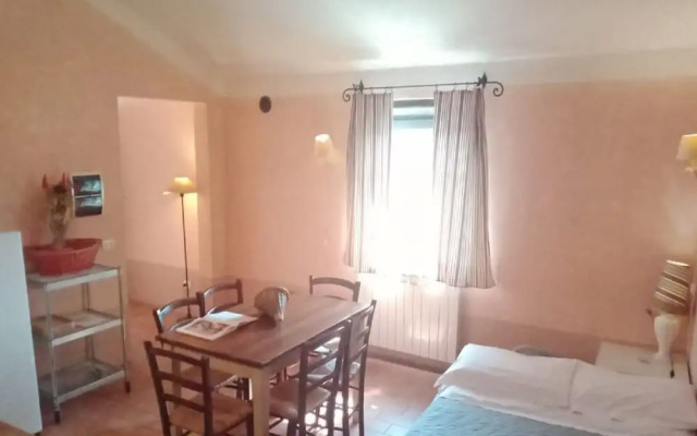 Apartment Near Lake Trasimeno With Pool