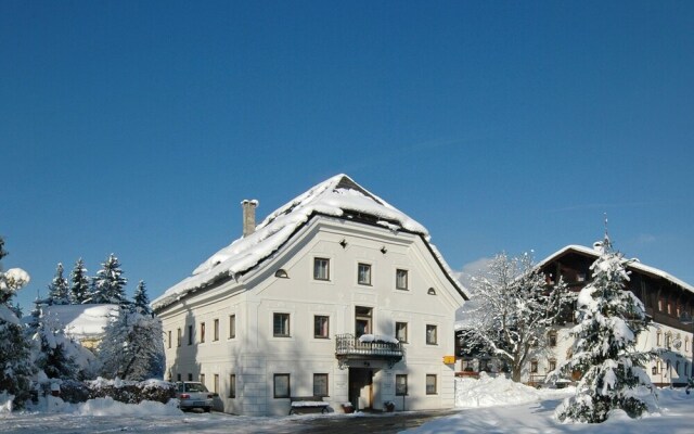Modern Apartment in Brixen im Thale With Terrace