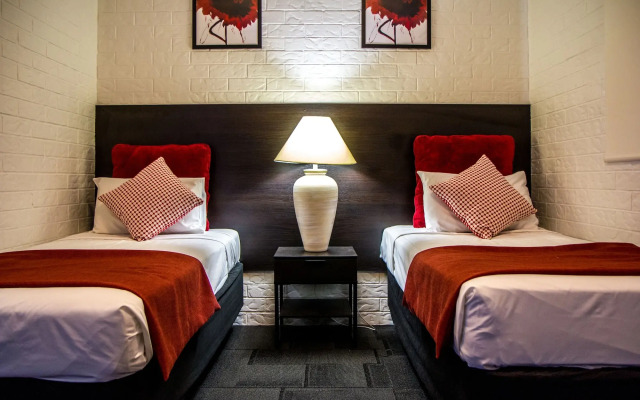 Ascot Budget Inn & Residences