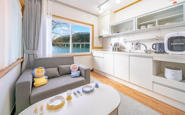 Chuncheon El Dorado Kid's Pension